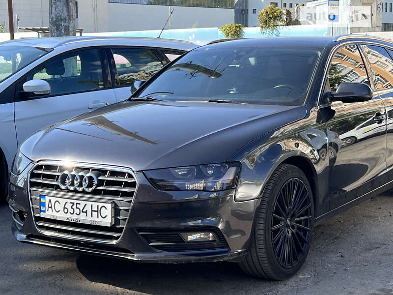 Універсал Audi A4 2012 в Львові