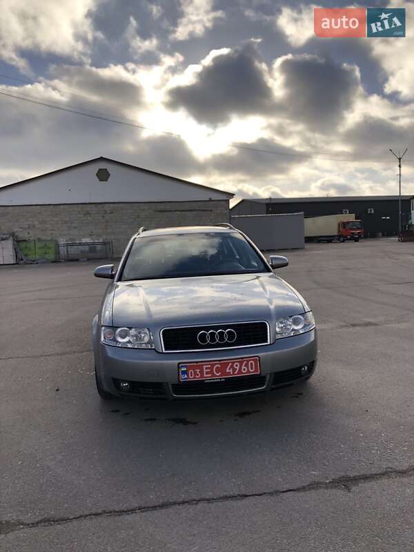 Универсал Audi A4 2002 в Сарнах