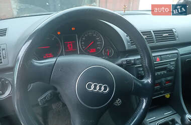 Универсал Audi A4 2004 в Бурыни