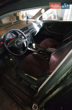Универсал Audi A4 2004 в 