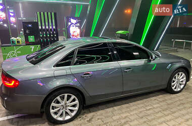 Седан Audi A4 2013 в Одесі