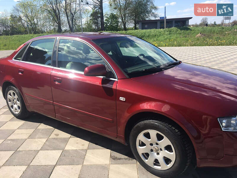 Седан Audi A4 2003 в Самборе