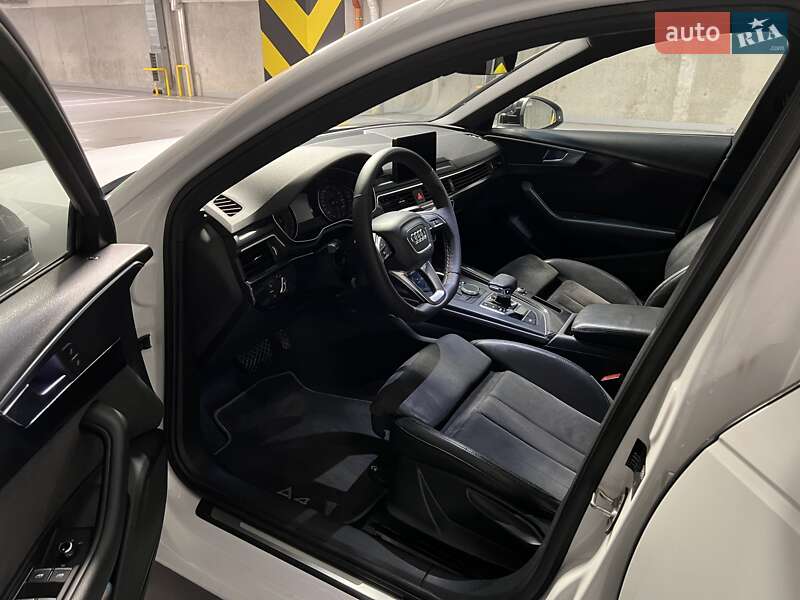 Седан Audi A4 2016 в Киеве