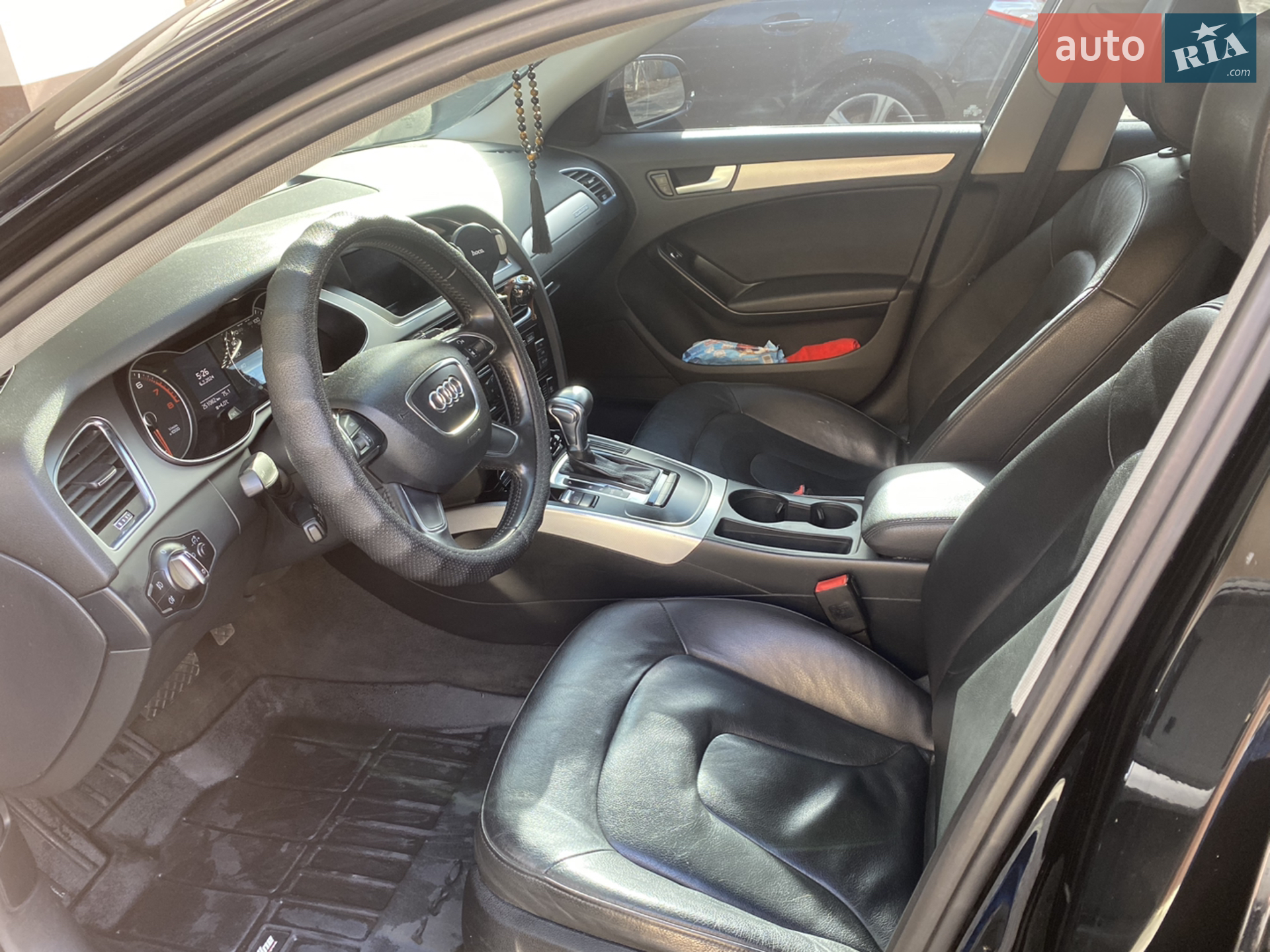 2012 Audi A4 - мініатюра 9