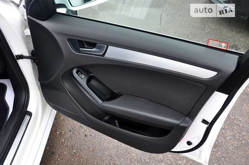 Універсал Audi A4 2008 в Львові