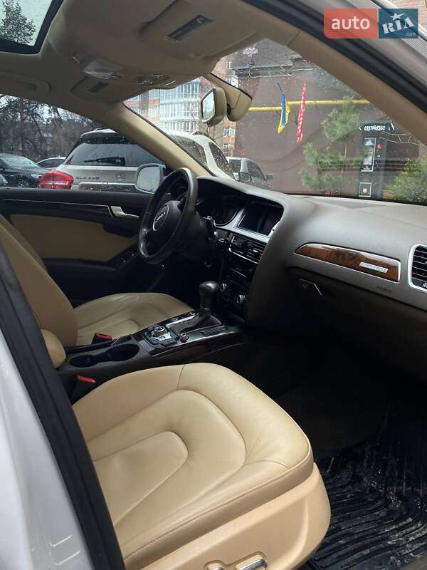 Седан Audi A4 2015 в Виннице
