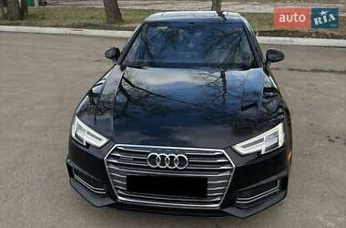 Седан Audi A4 2016 в Киеве