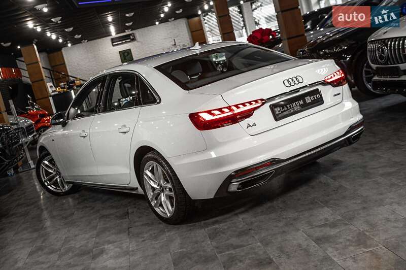 Седан Audi A4 2019 в Одессе
