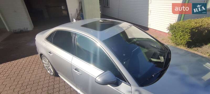 Седан Audi A4 2016 в Львове