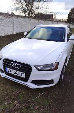 Седан Audi A4 2014 в Старокостянтинові