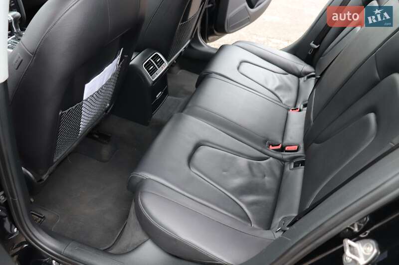 Седан Audi A4 2014 в Николаеве