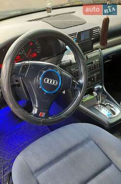 Универсал Audi A4 2001 в Киеве