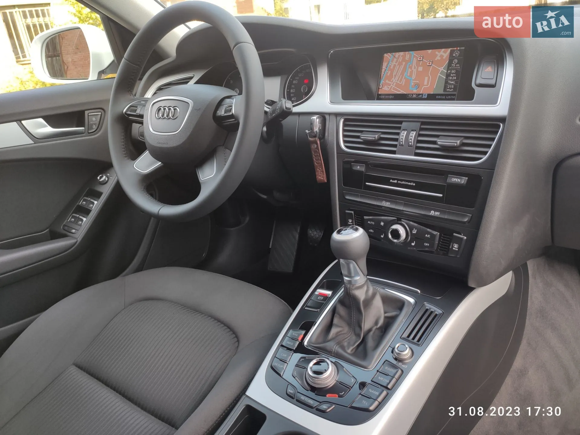 2015 Audi A4 - мініатюра 63
