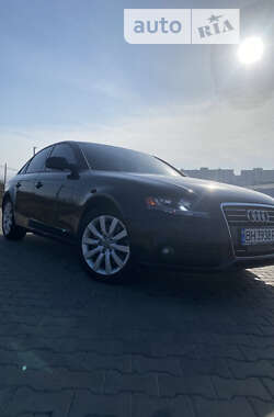 Седан Audi A4 2012 в Одесі