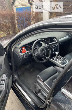 Седан Audi A4 2012 в Днепре