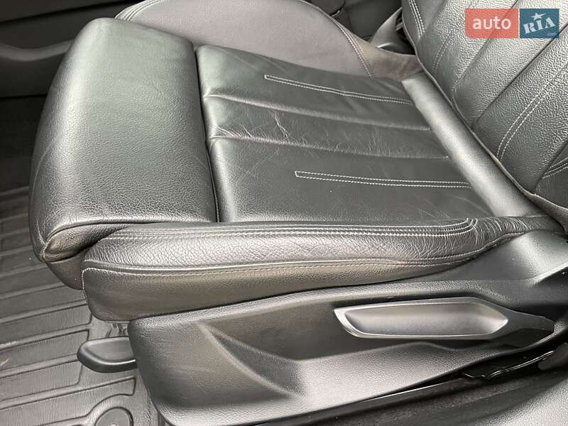 Универсал Audi A4 2018 в Ужгороде