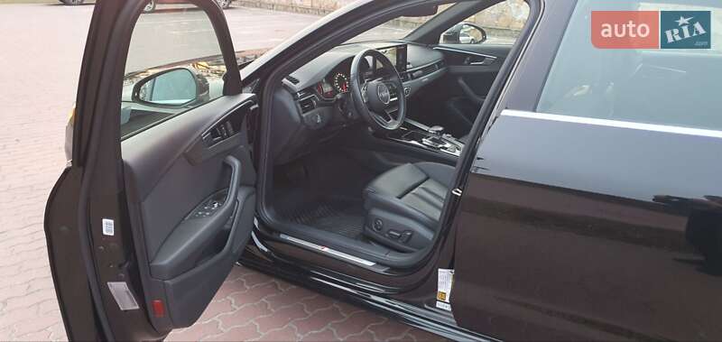 Седан Audi A4 2020 в Киеве