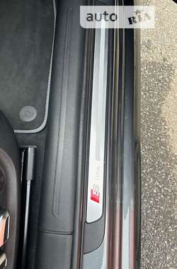 Седан Audi A4 2015 в Киеве