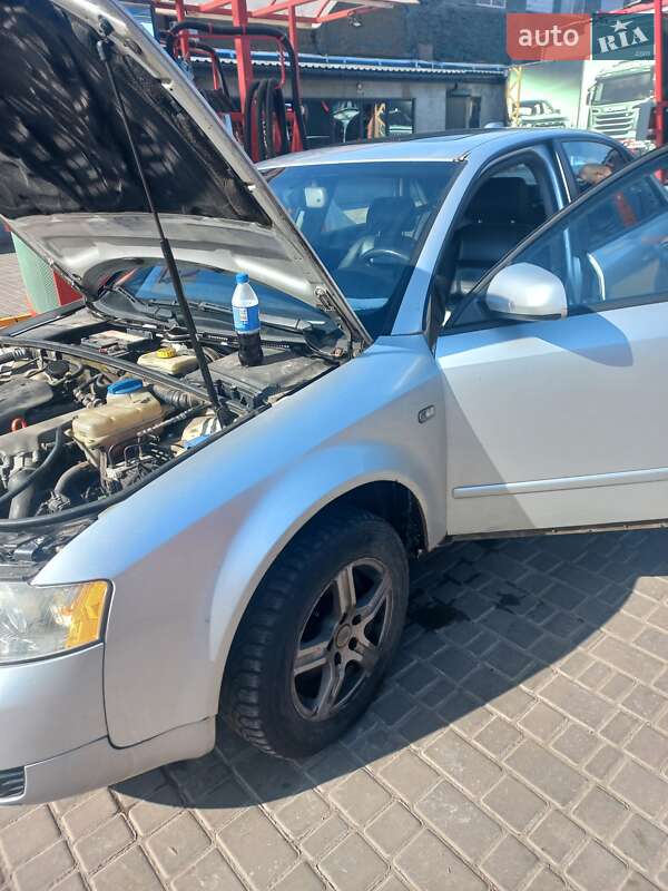 Седан Audi A4 2004 в Кривом Роге фото 5 Седан Audi A4 2004 в Кривом Роге