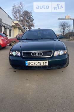 Седан Audi A4 1995 в Львові
