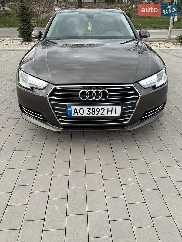 Audi A4 2017