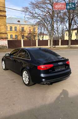 Седан Audi A4 2013 в Софиевской Борщаговке