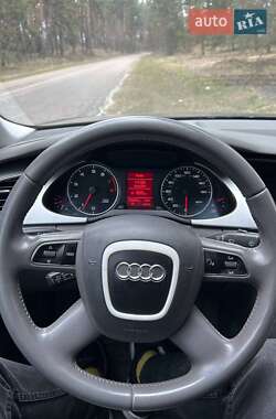 Седан Audi A4 2012 в 