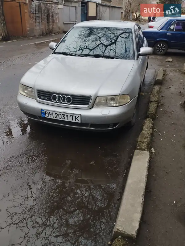 Audi A4 2000