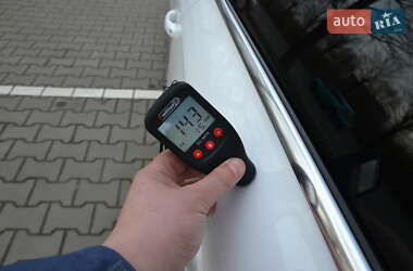 Седан Audi A4 2013 в 