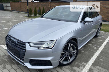 Седан Audi A4 2018 в 