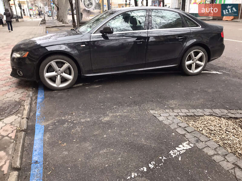 Седан Audi A4 2011 в Одессе
