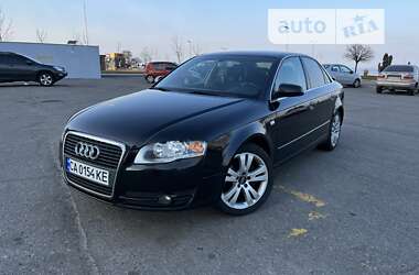 Седан Audi A4 2004 в 