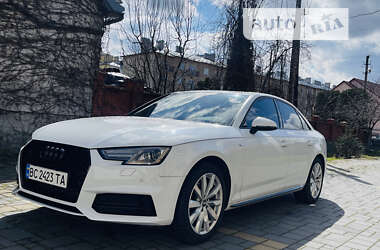 Седан Audi A4 2017 в Львове