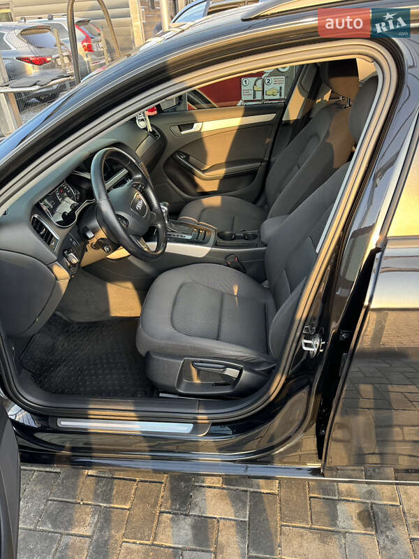 Універсал Audi A4 2013 в Рівному
