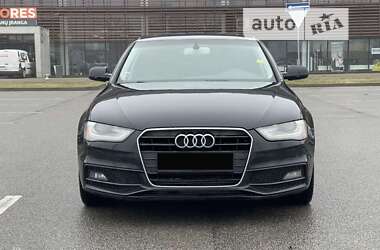 Седан Audi A4 2013 в Киеве