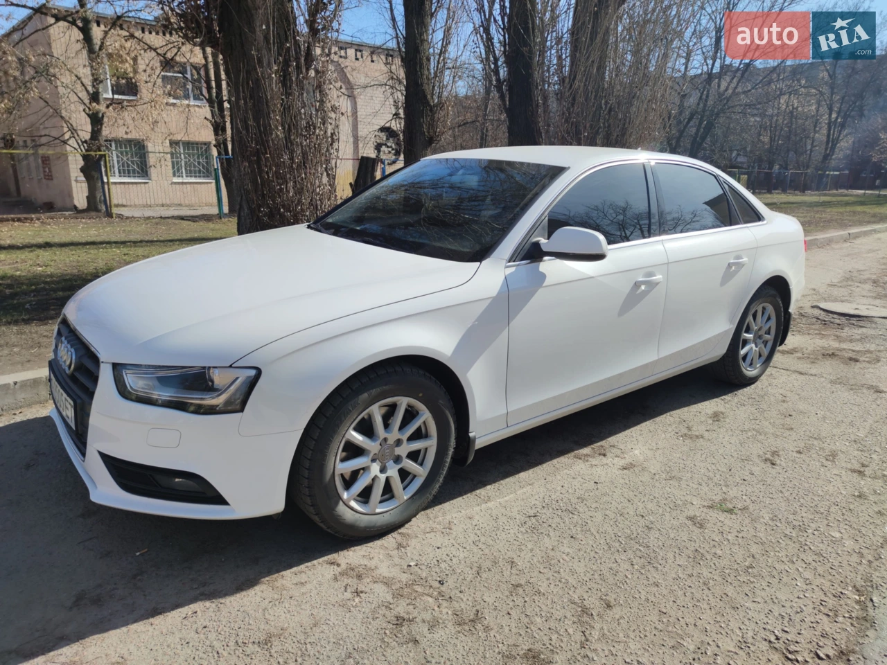 2012 Audi A4 - мініатюра 36