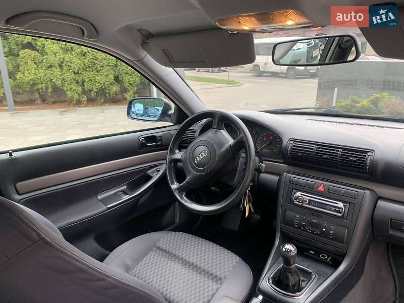 Седан Audi A4 1999 в Луцке фото 13 Седан Audi A4 1999 в Луцке