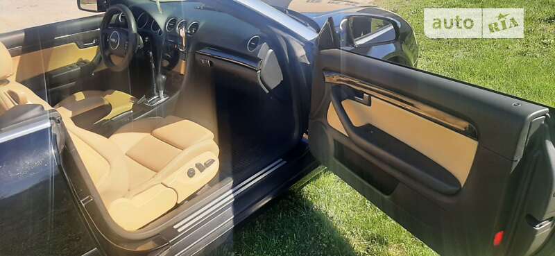 Кабріолет Audi A4 2003 в Запоріжжі