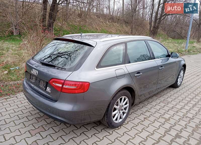 Универсал Audi A4 2012 в Львове