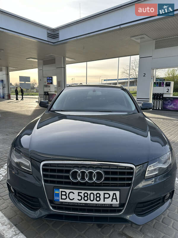 Универсал Audi A4 2010 в Львове
