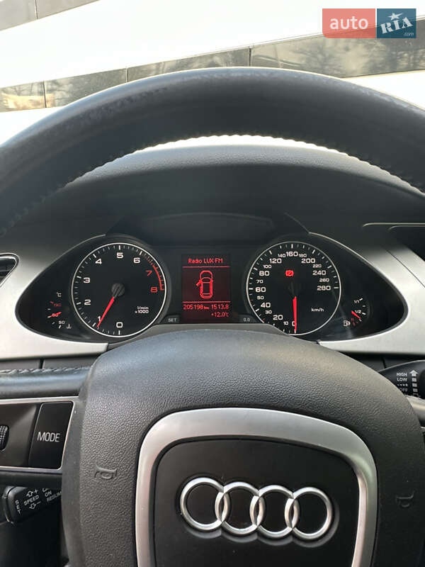 Универсал Audi A4 2010 в Львове