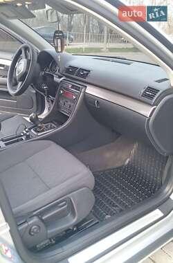 Седан Audi A4 2006 в Гайсине
