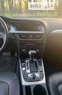 Седан Audi A4 2014 в Чернигове