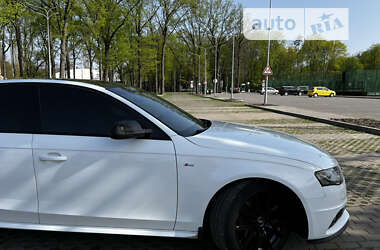Седан Audi A4 2011 в Харькове