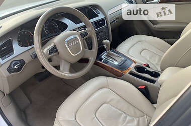 Седан Audi A4 2011 в Луцьку