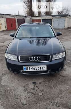 Седан Audi A4 2004 в Кременчуці