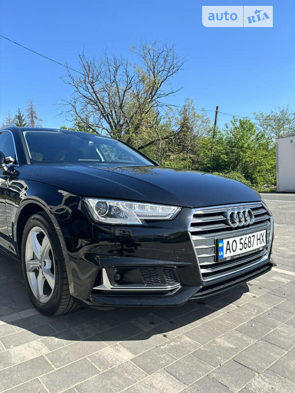 Универсал Audi A4 2019 в Ужгороде