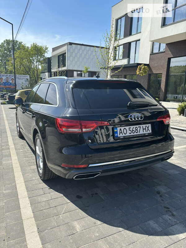 Универсал Audi A4 2019 в Ужгороде