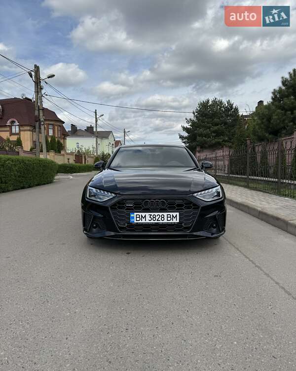 Седан Audi A4 2022 в Києві
