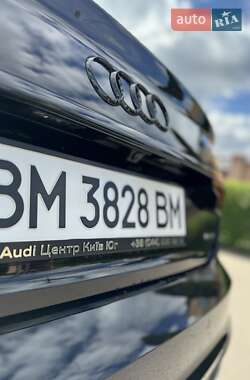 Седан Audi A4 2022 в Києві